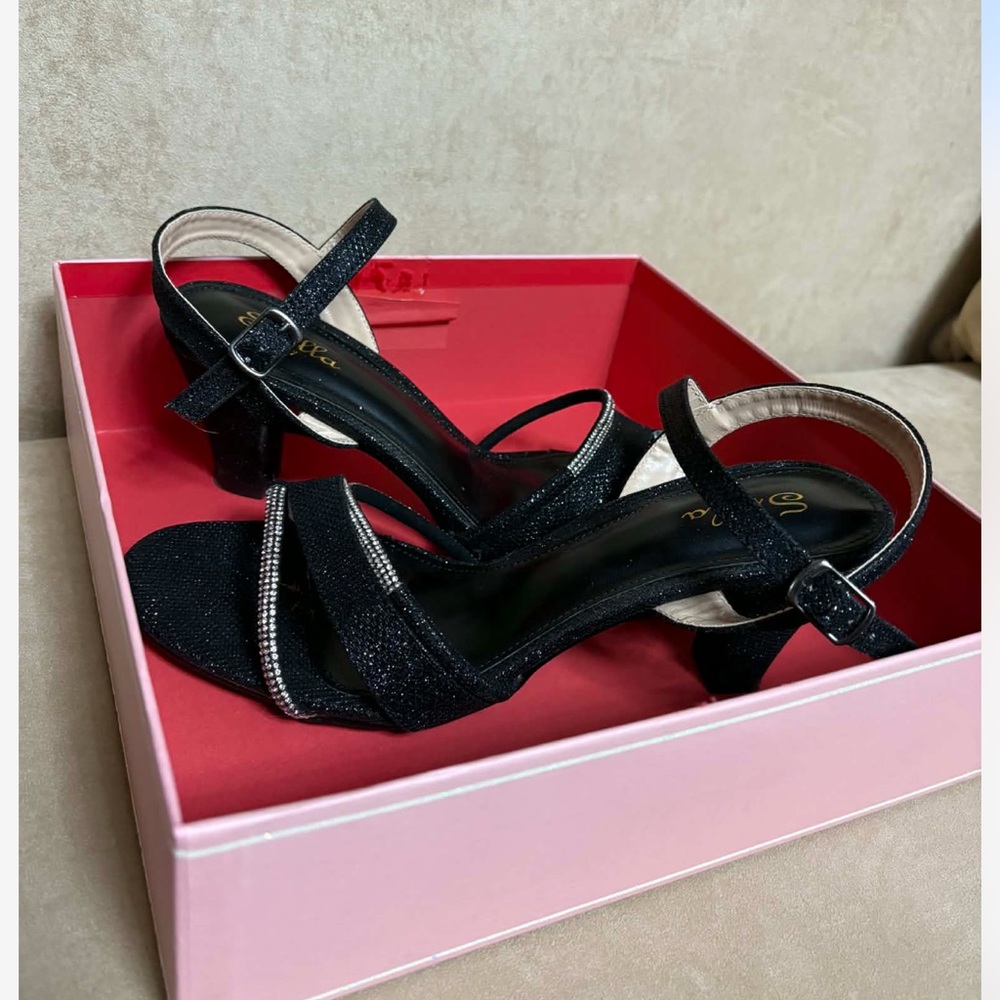 Chic Black Glitter Heels with Rhinestone Detail
